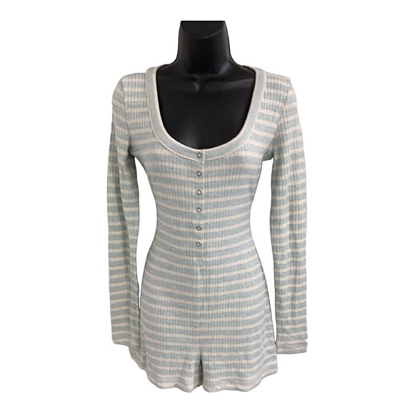 Aerie soft & cozy cream & blue striped long sleeve henley romper size Small new - Picture 1 of 16